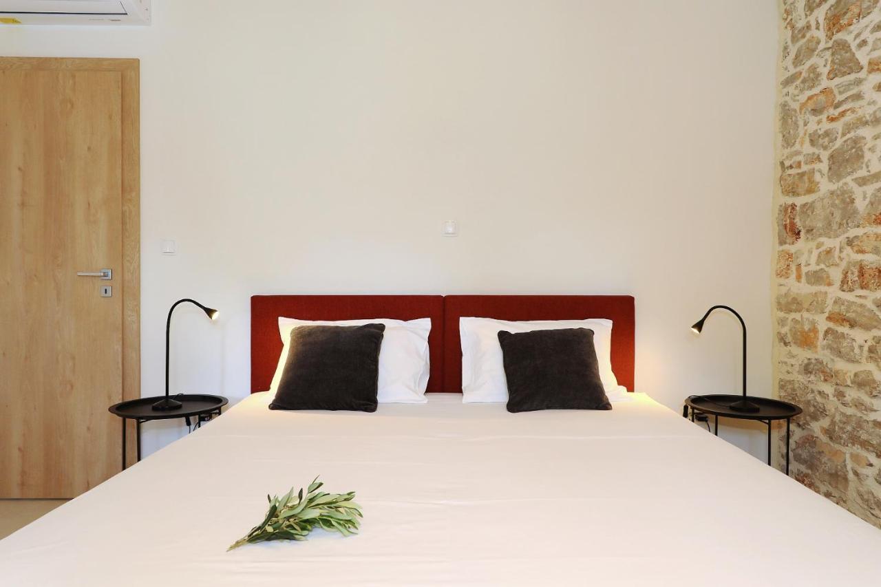 Villa Mira With A Heated Pool And A Sea View Bozava Ngoại thất bức ảnh